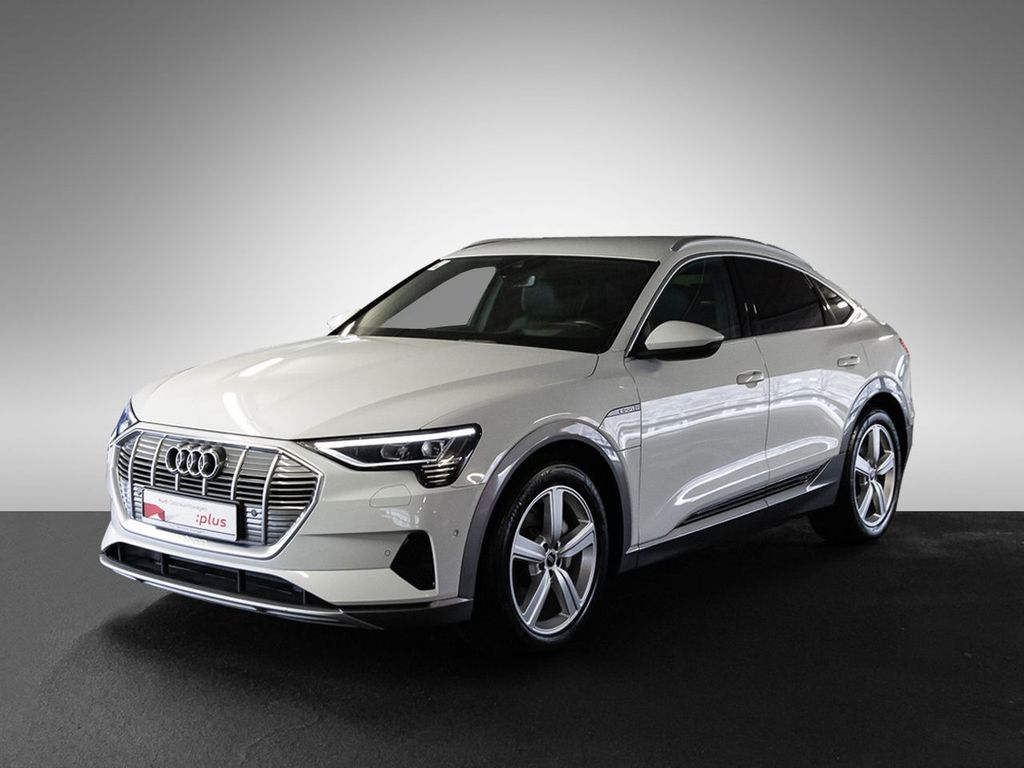 Audi e-tron 2023
