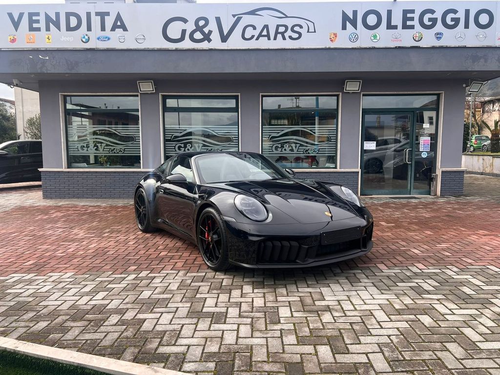Porsche 911 2025