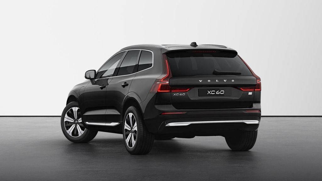Volvo XC60 2022