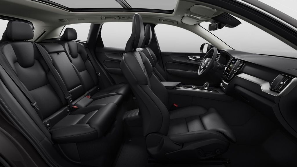 Volvo XC60 2022