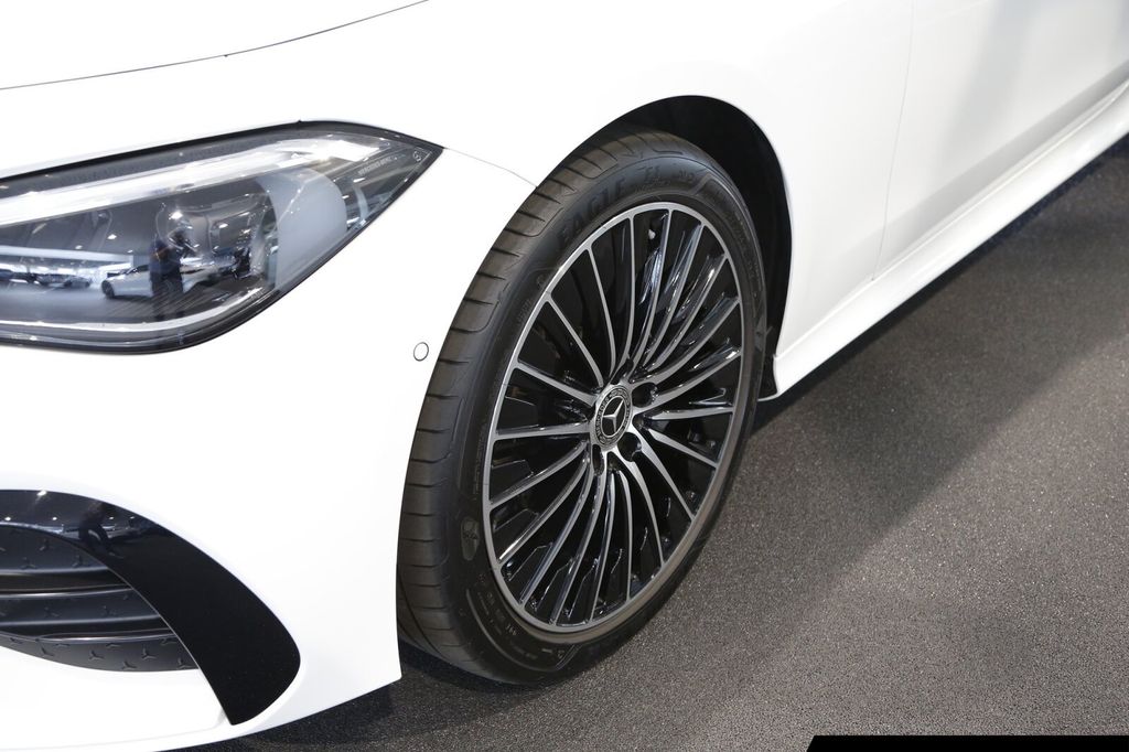 Mercedes-Benz CLE 200 2024