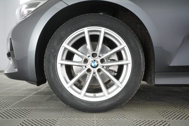 BMW 320 2021