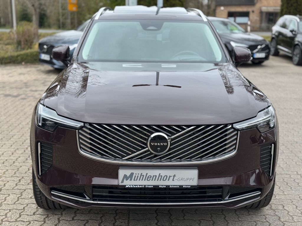 Volvo XC90 2025