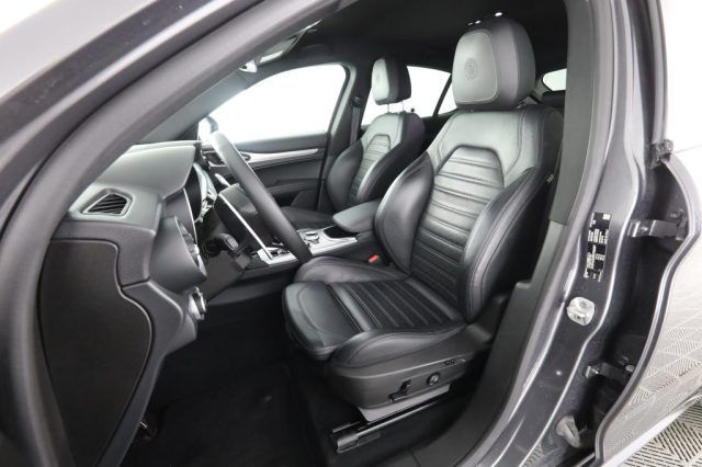 Alfa Romeo Stelvio 2023