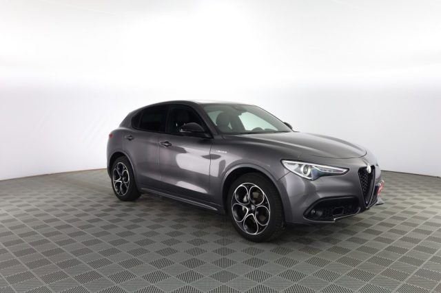 Alfa Romeo Stelvio 2023