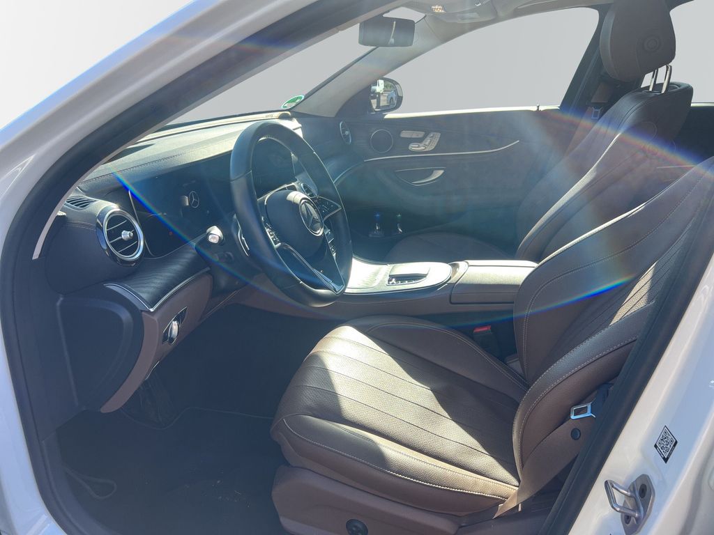 Mercedes-Benz E 200 2022