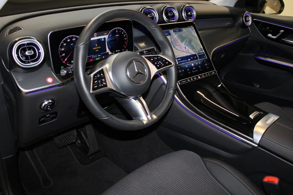 Mercedes-Benz GLC 300 2025