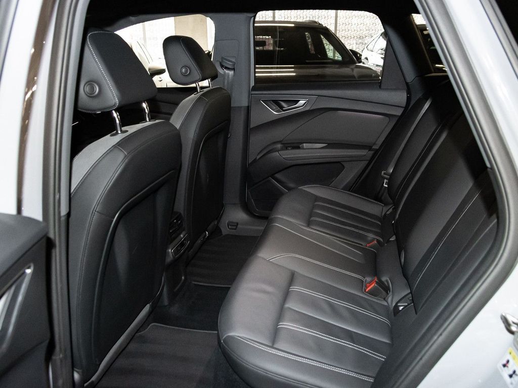 Audi Q4 e-tron 2021