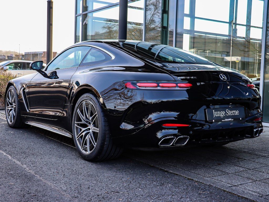 Mercedes-Benz AMG GT 2024