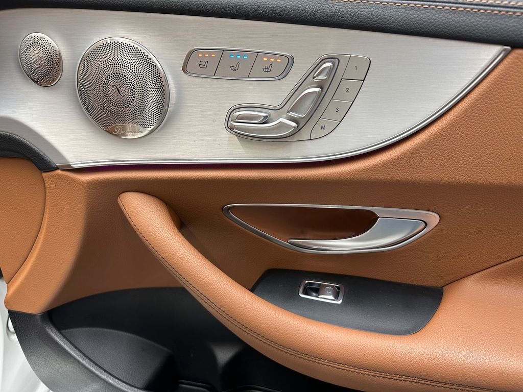 Mercedes-Benz E 300 2022