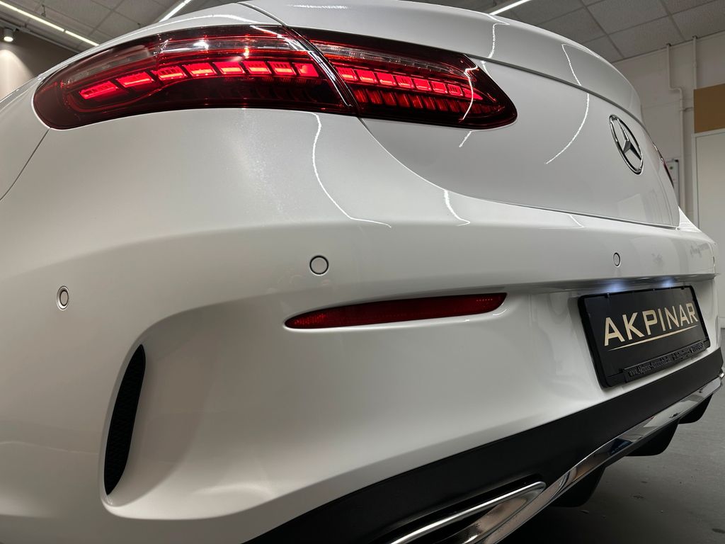 Mercedes-Benz E 300 2022