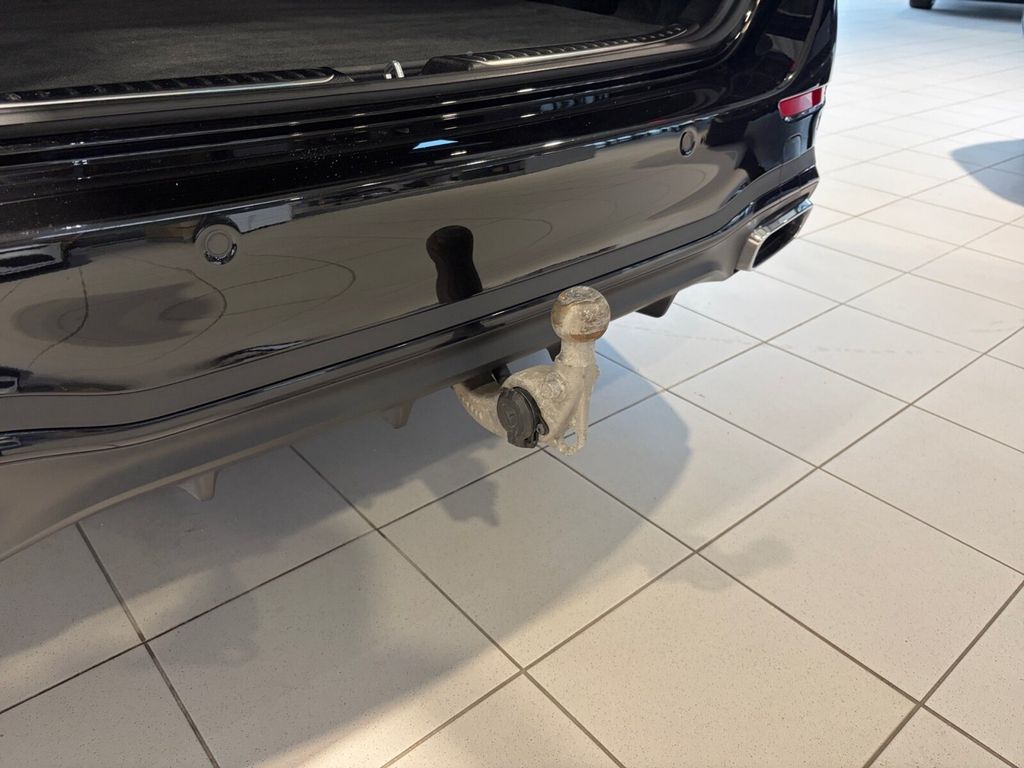 Mercedes-Benz C 220 2024