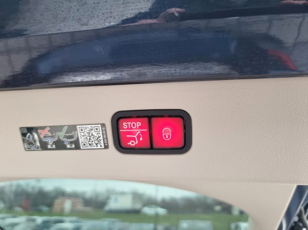 Mercedes-Benz EQS 2023