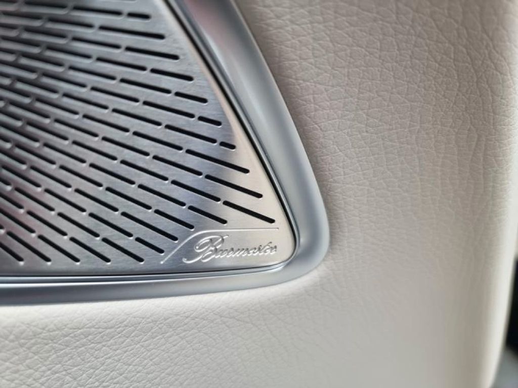 Mercedes-Benz EQS 2023