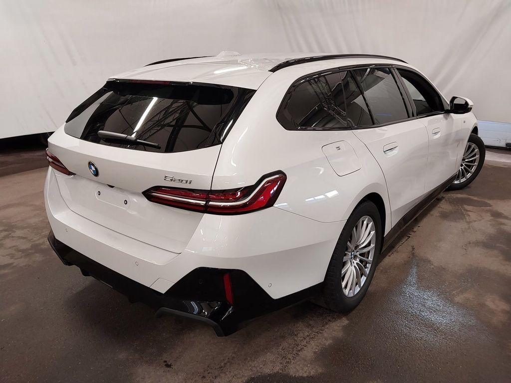BMW 520 2025