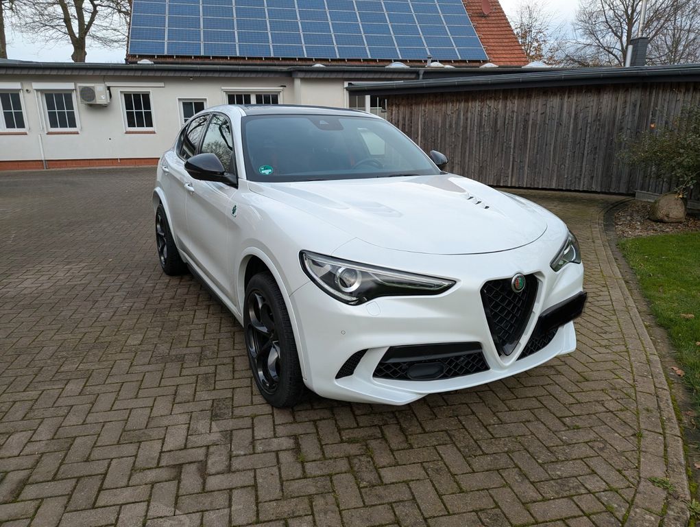 Alfa Romeo Stelvio 2021