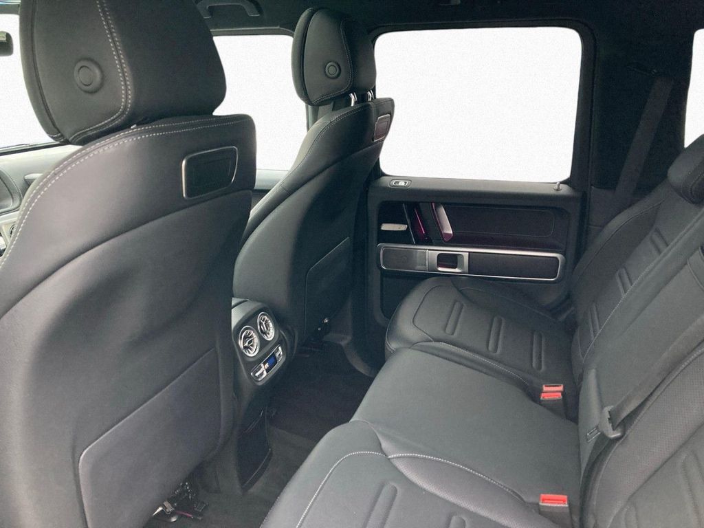 Mercedes-Benz G 400 2022