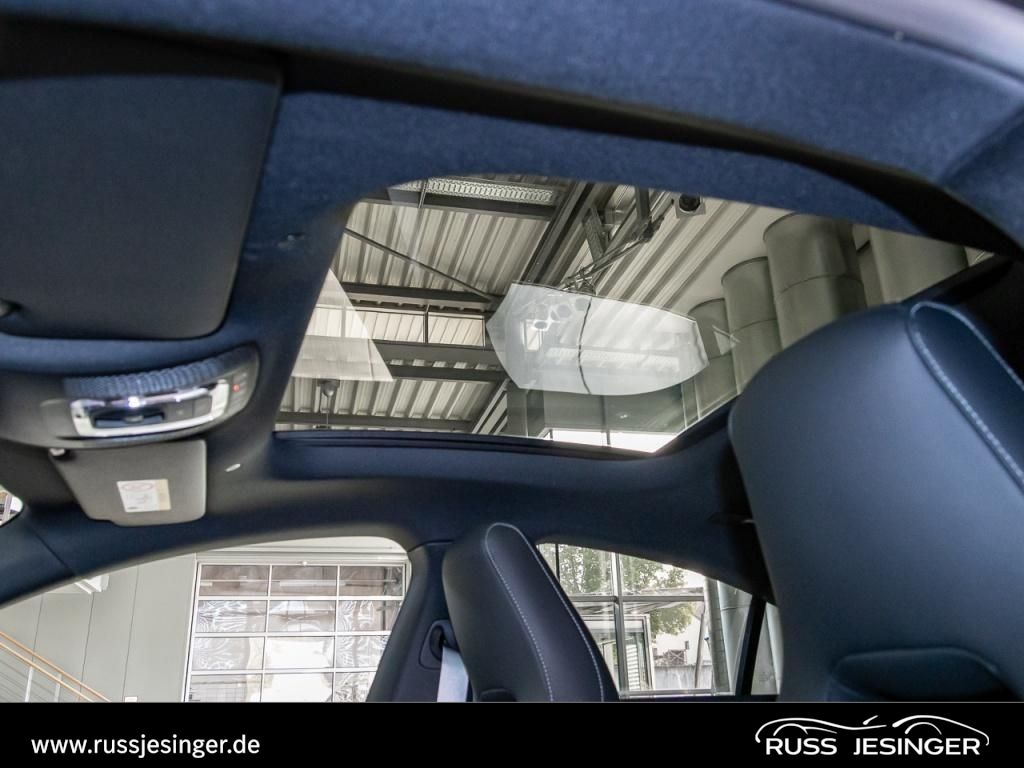 Mercedes-Benz CLA 250 2025