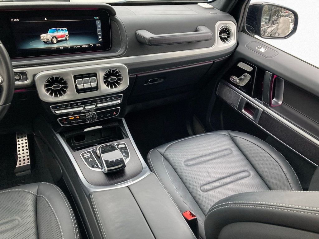 Mercedes-Benz G 400 2022