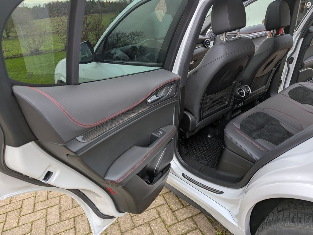 Alfa Romeo Stelvio 2021