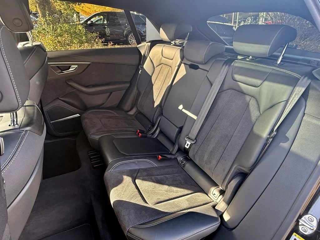 Audi SQ8 2022
