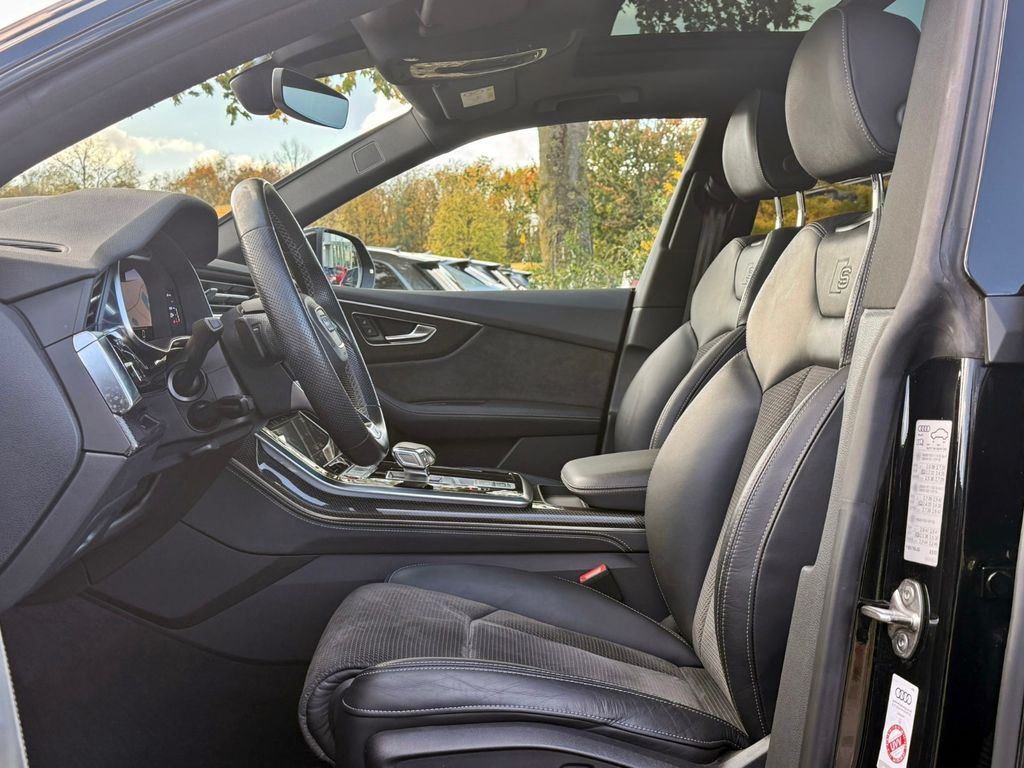 Audi SQ8 2022