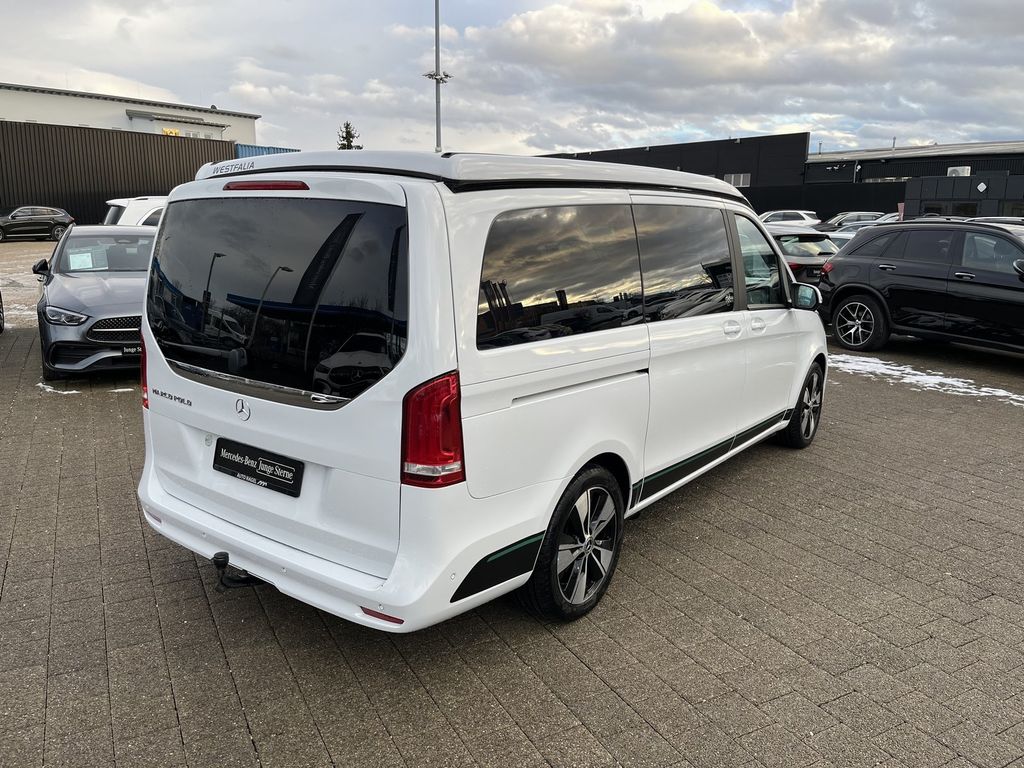 Mercedes-Benz 2022