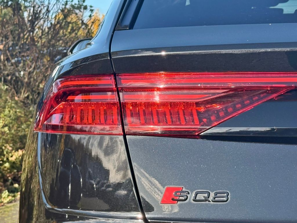 Audi SQ8 2022