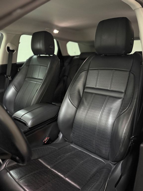 Land Rover Range Rover Evoque 2021