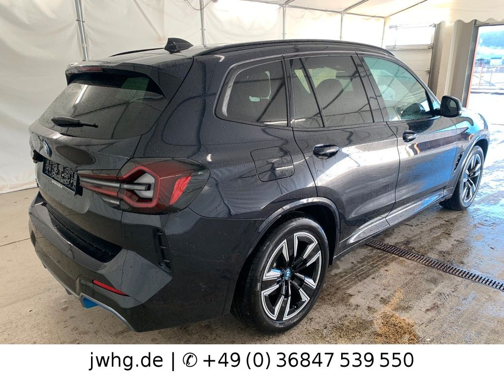 BMW iX3 2022