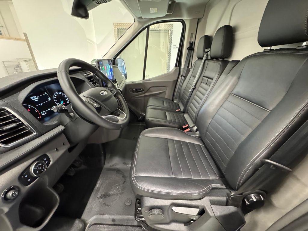 Ford Transit 2023