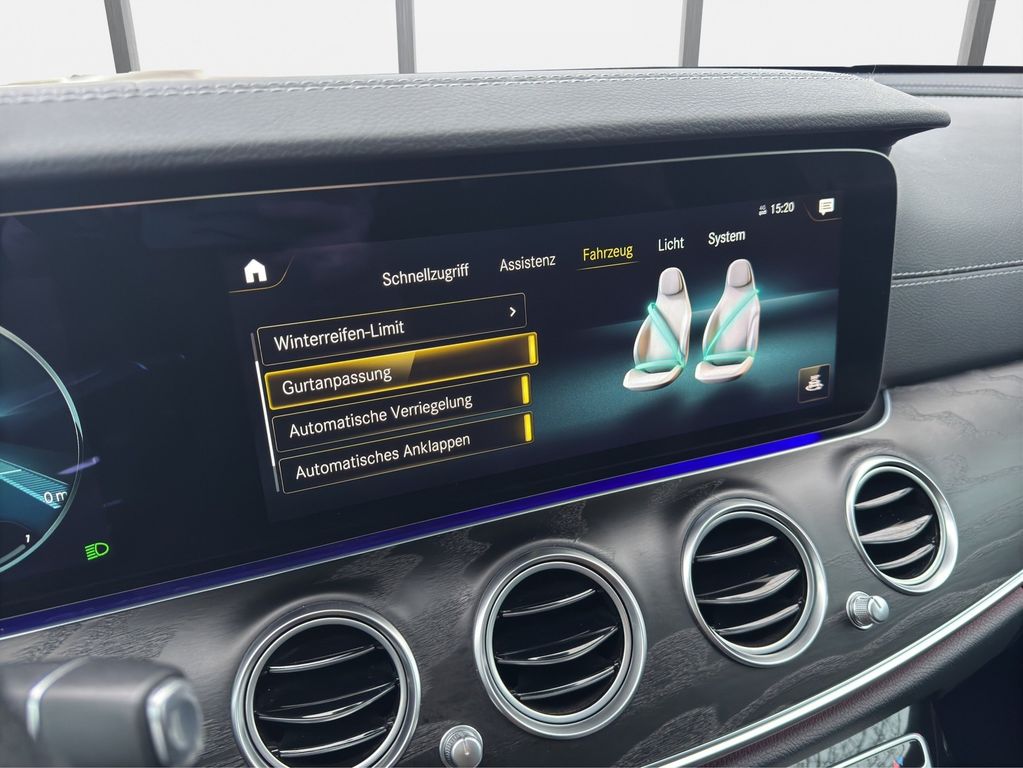 Mercedes-Benz E 300 2021