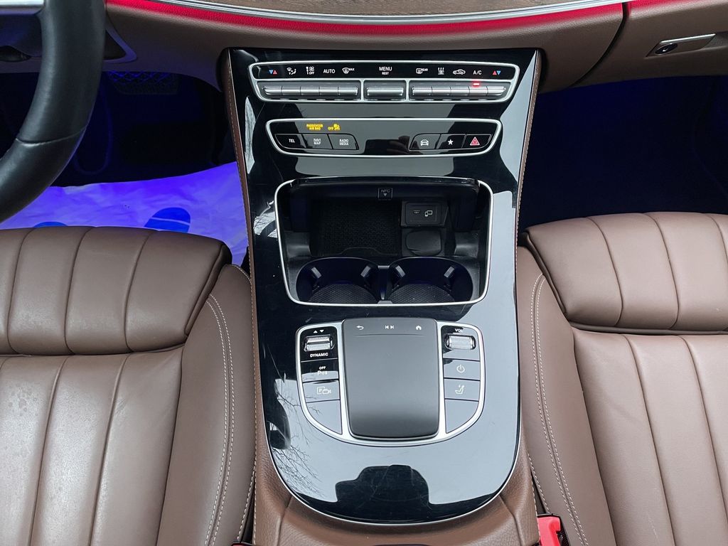 Mercedes-Benz E 300 2021