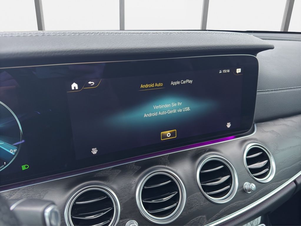 Mercedes-Benz E 300 2021