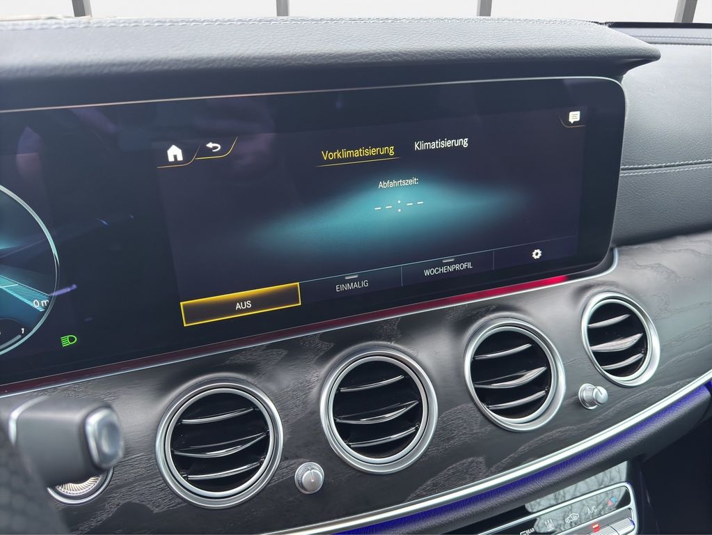 Mercedes-Benz E 300 2021