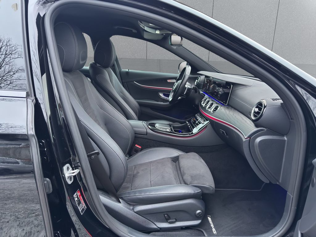 Mercedes-Benz E 300 2021