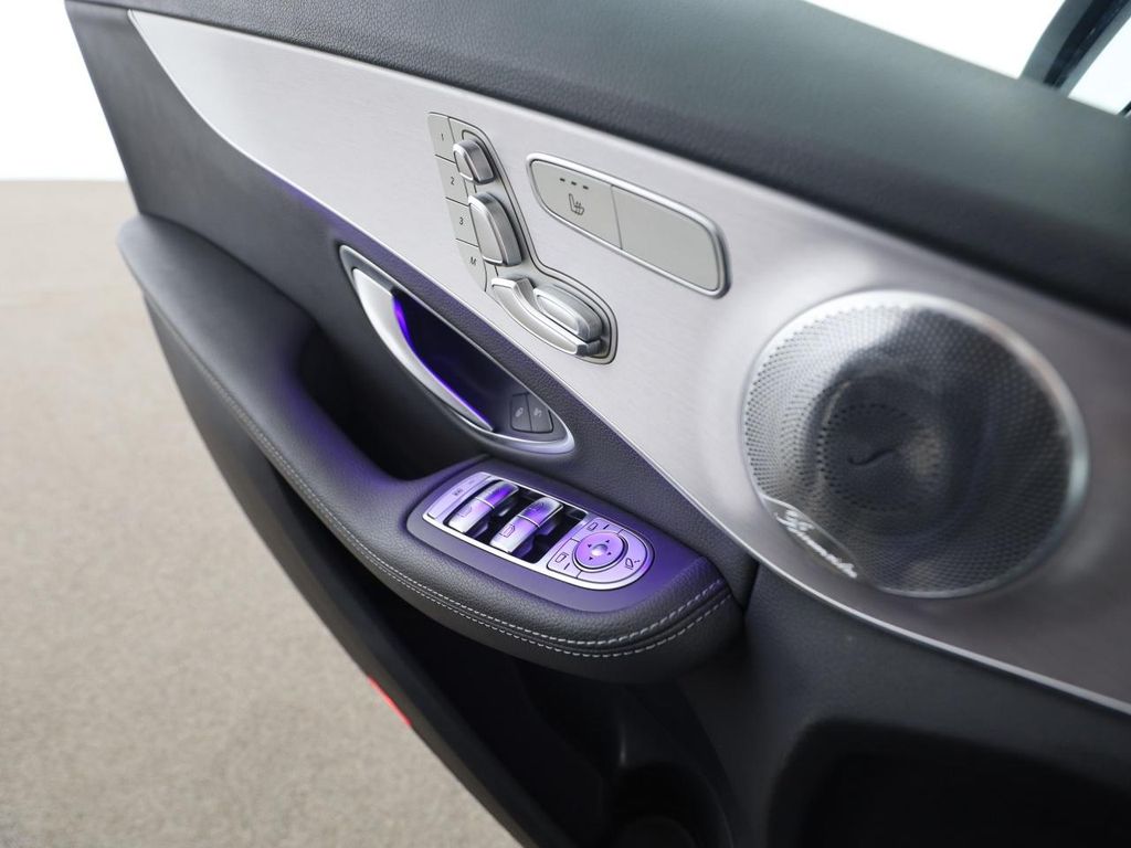 Mercedes-Benz C 300 2020