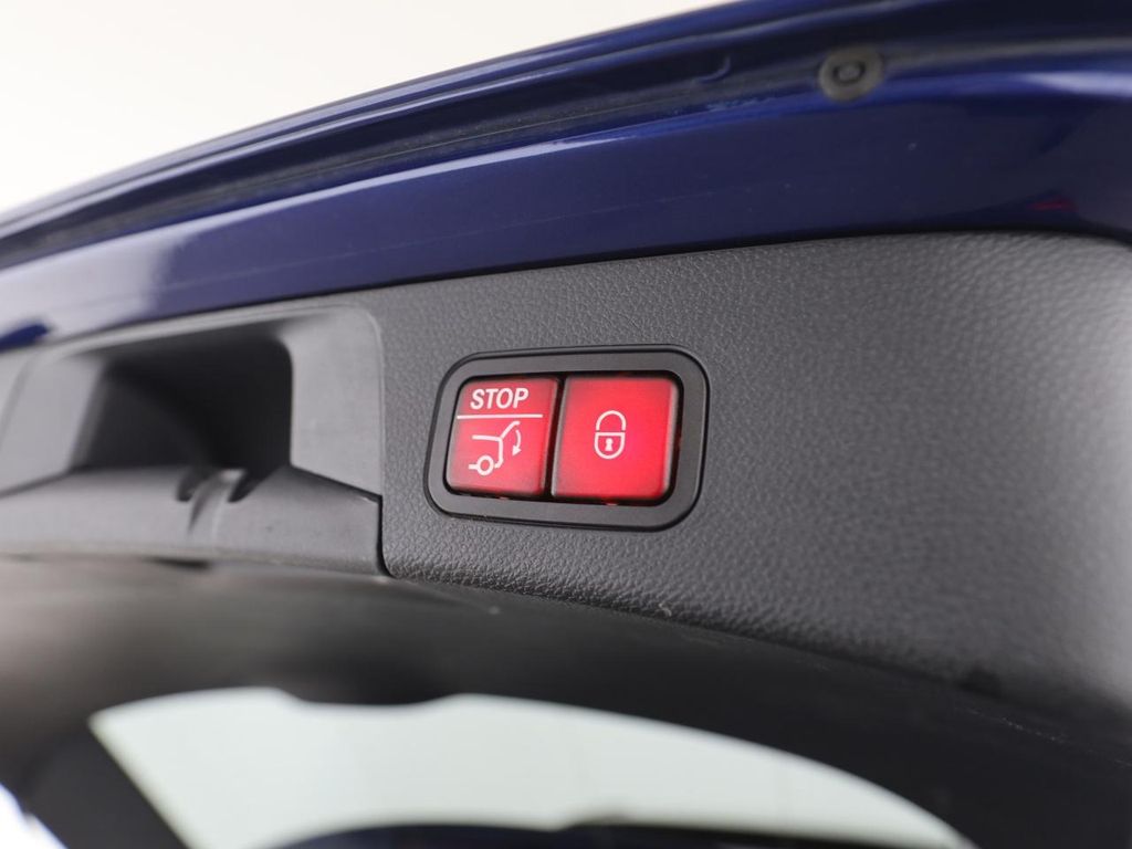 Mercedes-Benz C 300 2020