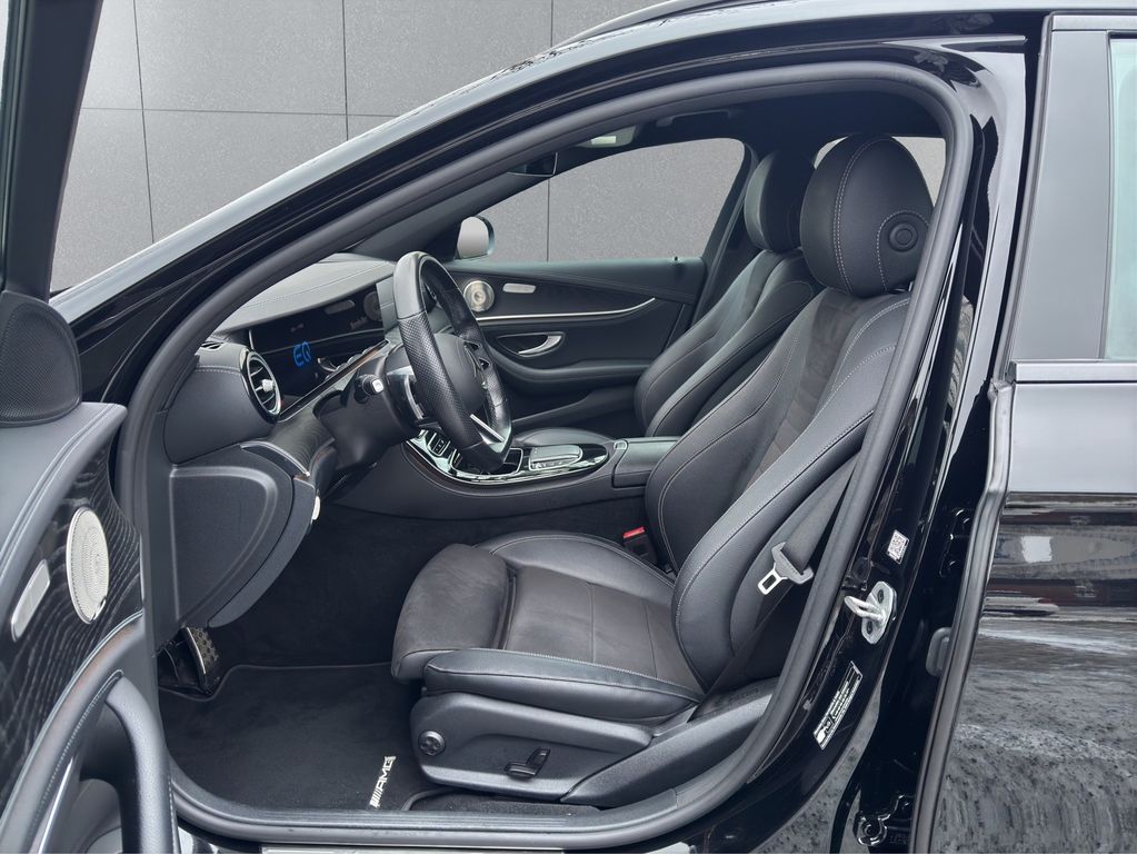 Mercedes-Benz E 300 2021