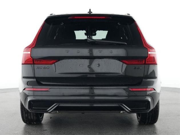 Volvo XC60 2025