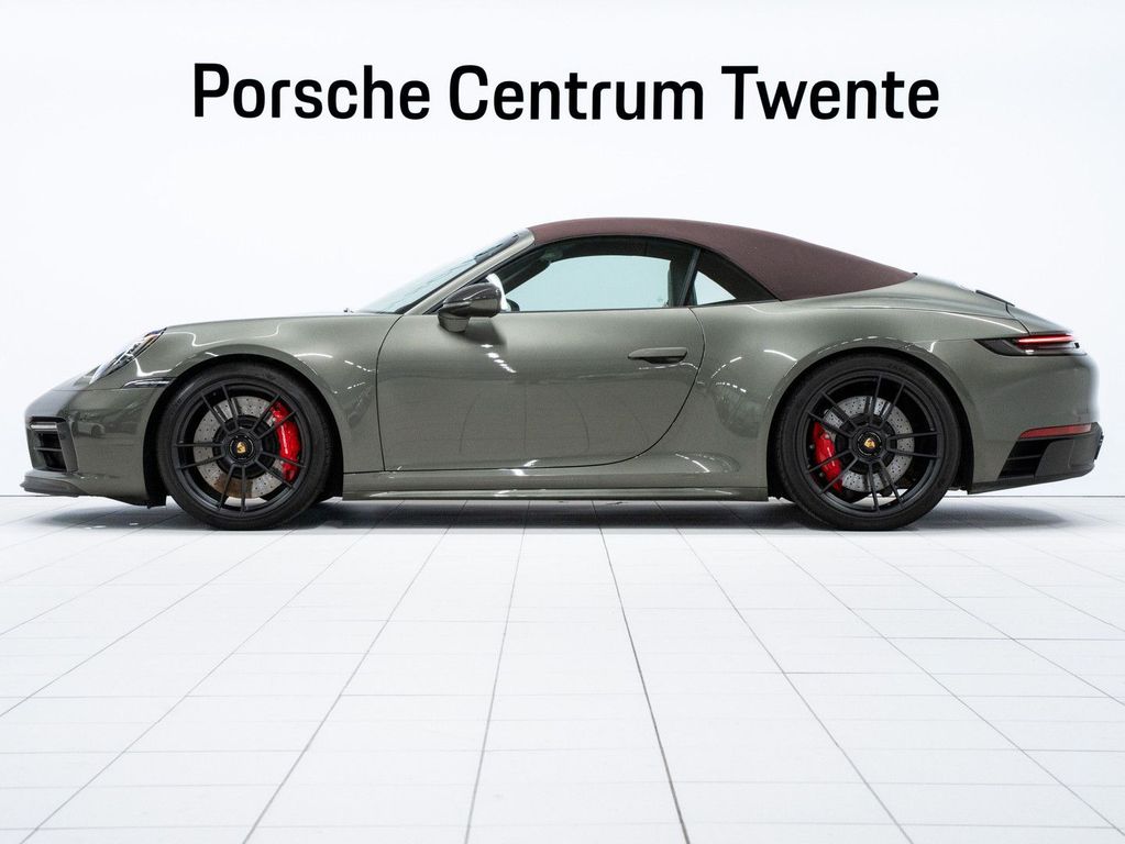 Porsche 992 2023