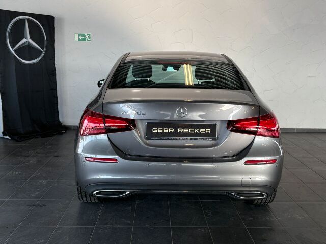 Mercedes-Benz A 220 2024