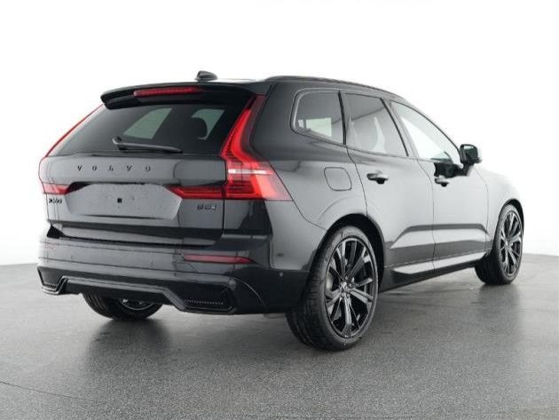 Volvo XC60 2025