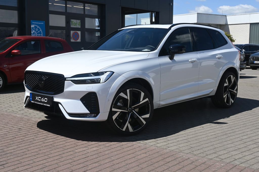 Volvo XC60 2025