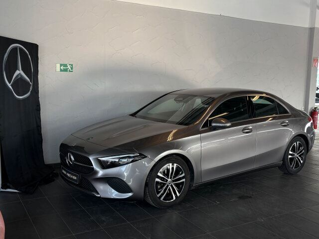 Mercedes-Benz A 220 2024