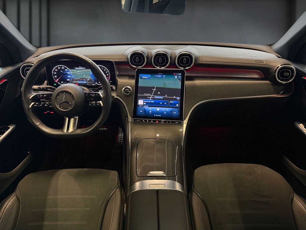 Mercedes-Benz GLC 300 2023