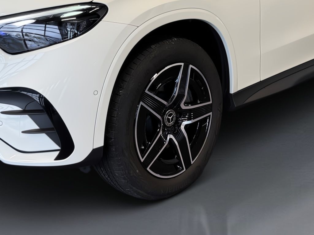 Mercedes-Benz GLC 300 2023