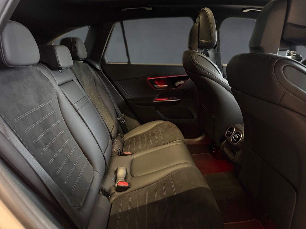 Mercedes-Benz GLC 300 2023