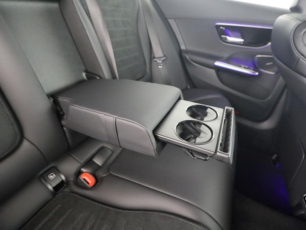 Mercedes-Benz C 220 2026