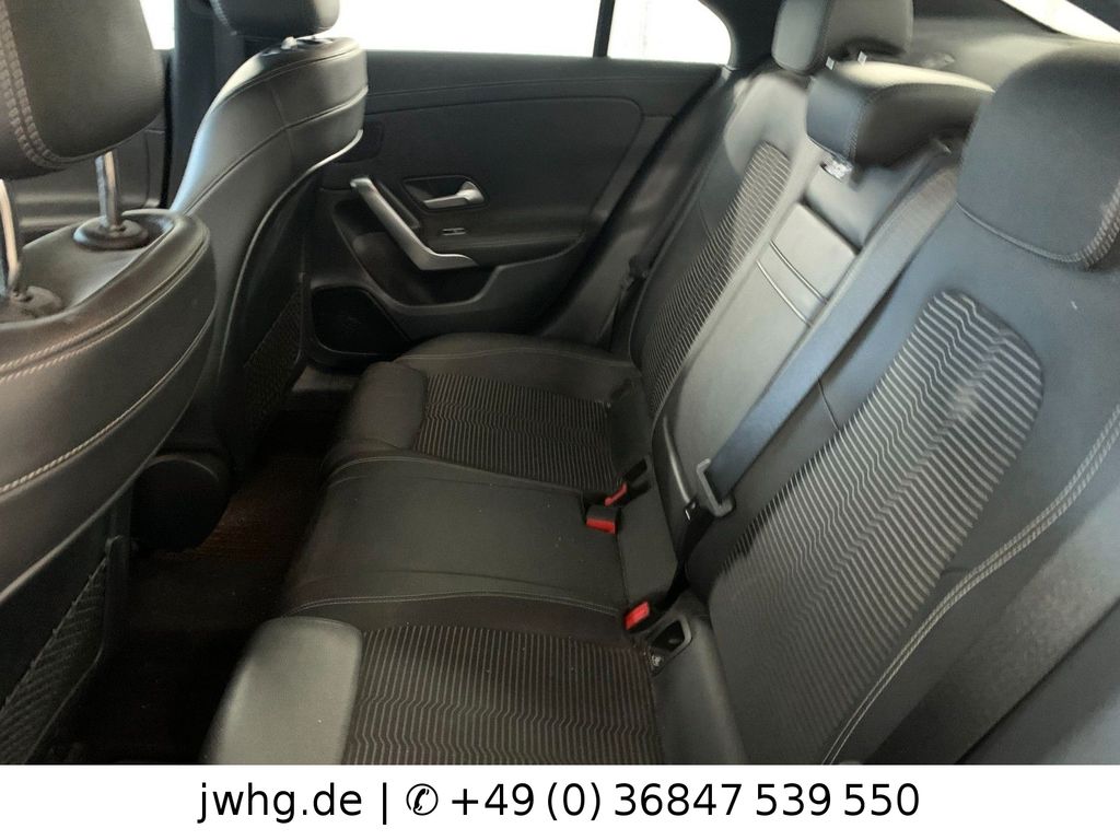 Mercedes-Benz CLA 200 2019